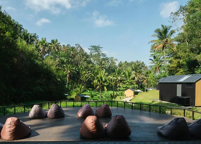 Bobocabin Ubud, Bali 4*